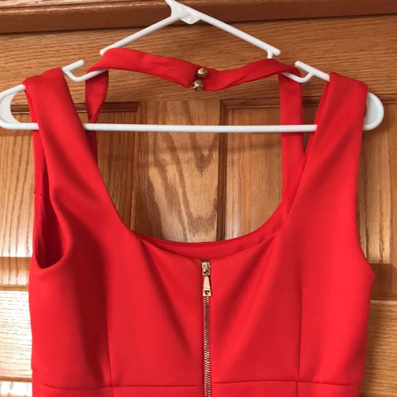 GUESS Red Body-con Halter Scuba Dress NWT (6) - Picture 9 of 9